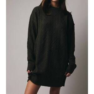 NEW SUNDAY EDITION serena cable design sweater mini dress in olive knit